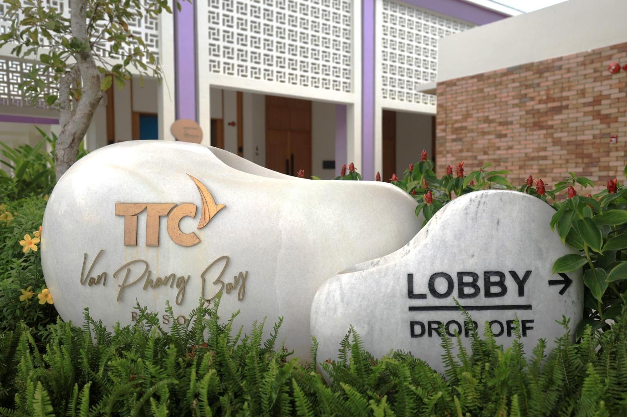 Ttc Van Phong Bay Resort - Himalaya Sauna & Steam Retreat Included Ấp Ninh Hòa  外观 照片