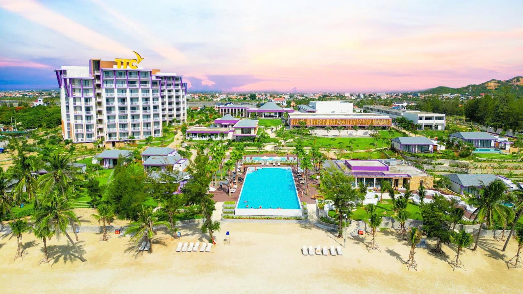 Ttc Van Phong Bay Resort - Himalaya Sauna & Steam Retreat Included Ấp Ninh Hòa  外观 照片